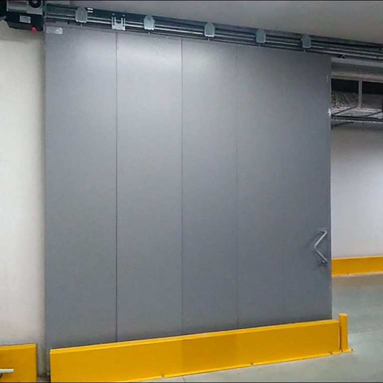 Откатные противопожарные ворота Doorhan с пределом огнестойкости EI60 для склада 3000х4000 мм